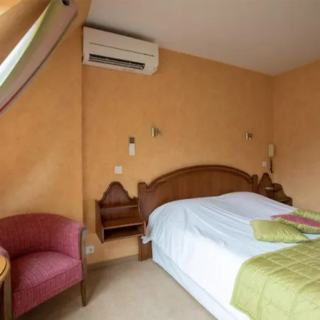 Du Cheval Blanc Depuis 1785 Отель 4*