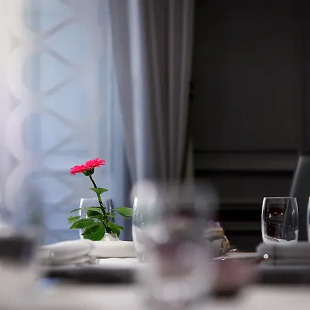 Du Cheval Blanc Depuis 1785 4* Вестхальтен