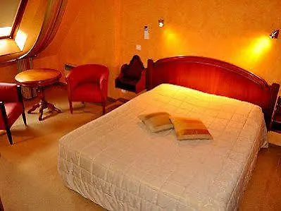 Du Cheval Blanc Depuis 1785 Отель 4*